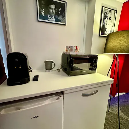 Appartement Lumineux Et Renove Pres De Montmartre 