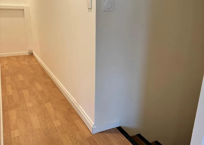 Appartement Lumineux Et Renove Pres De Montmartre \